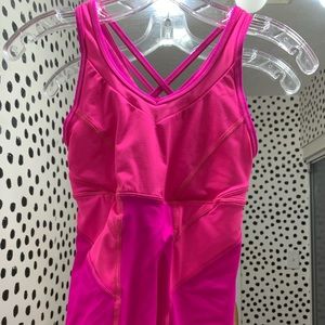Lululemon tank top!